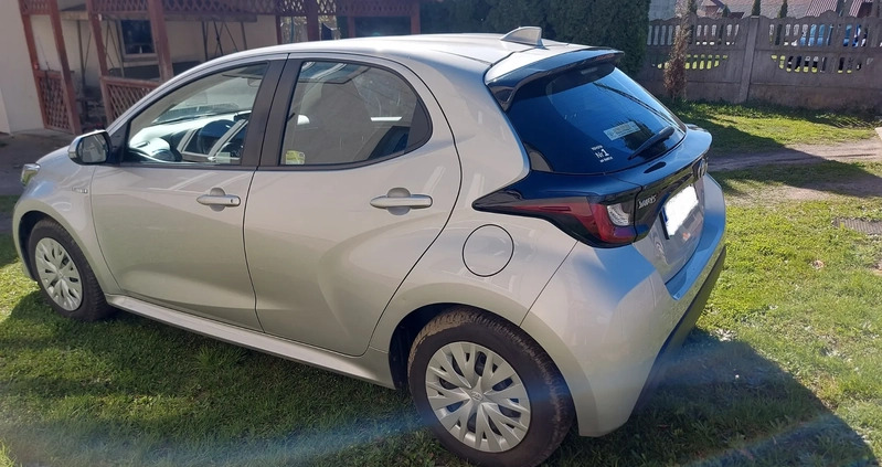 Toyota Yaris cena 46617 przebieg: 105900, rok produkcji 2020 z Mielec małe 254